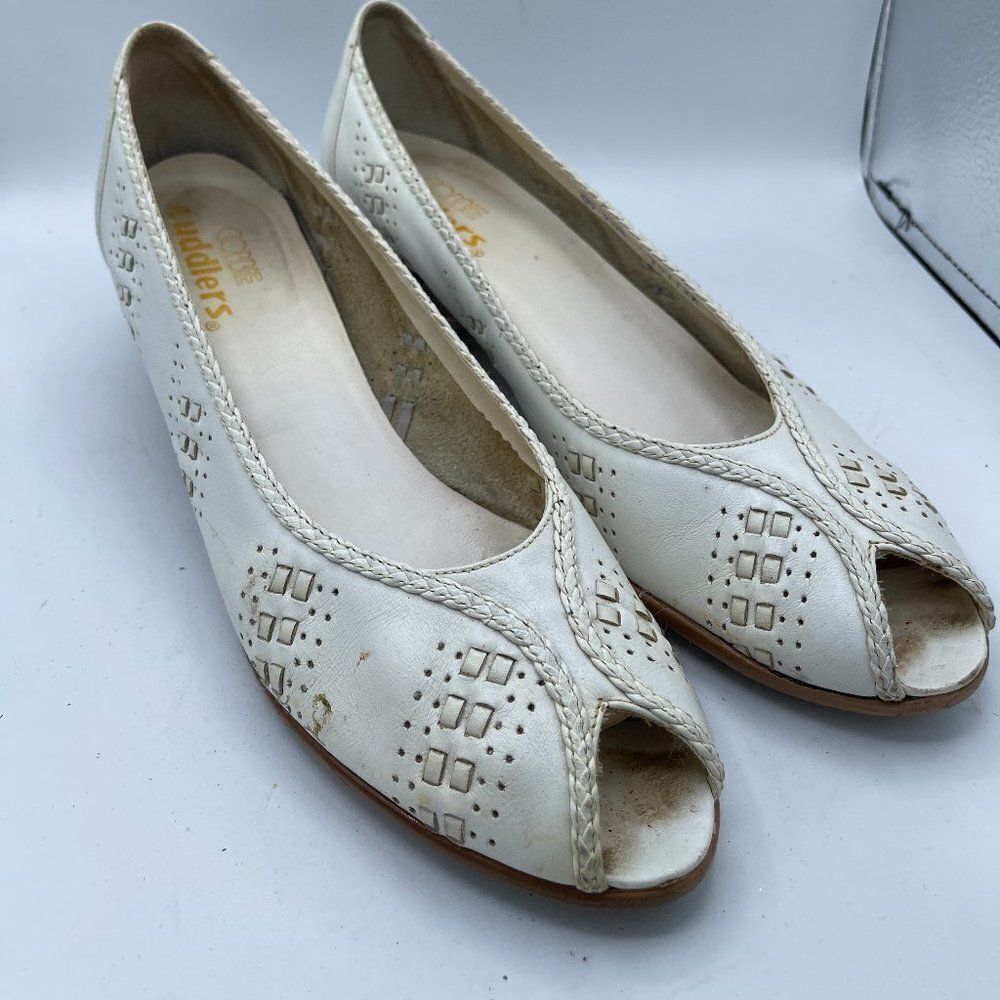 Cobbie Cuddlers Vintage 70's White Open Toed Woven Wedge Shoes 9.5